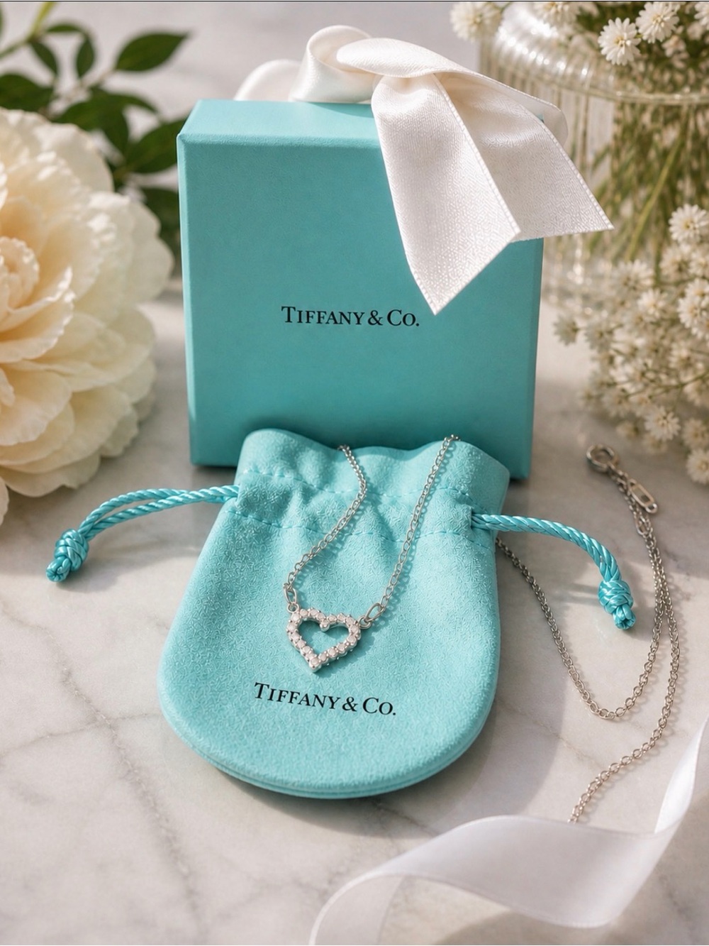 Tiffany & Co. Peretti Heart Pendant Necklace with Tiffany Pouch and Box